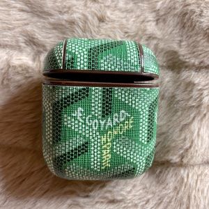 Green Goyard Airpod case